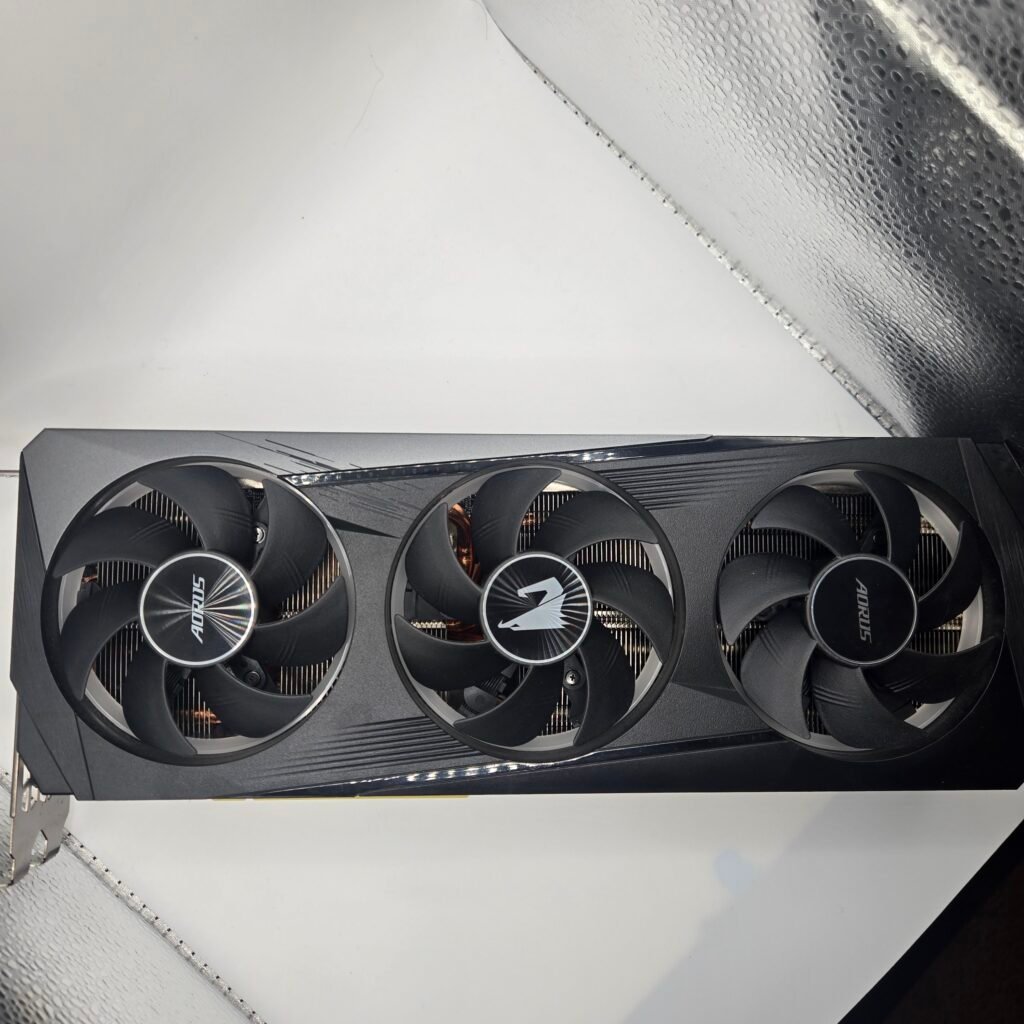 Gigabyte AORUS RTX 3060 ELITE 12G Rev 2.0 | Tested & Working | RGB Lights