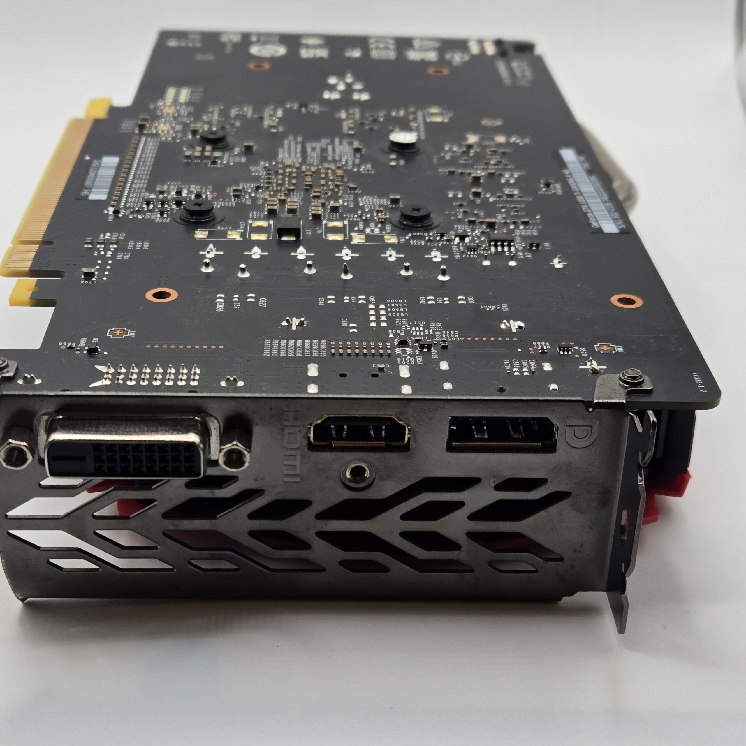 MSI GeForce GTX 1050 Ti GAMING X 4G 4GB GDDR5 Graphics Card - LED Lights - Image 3