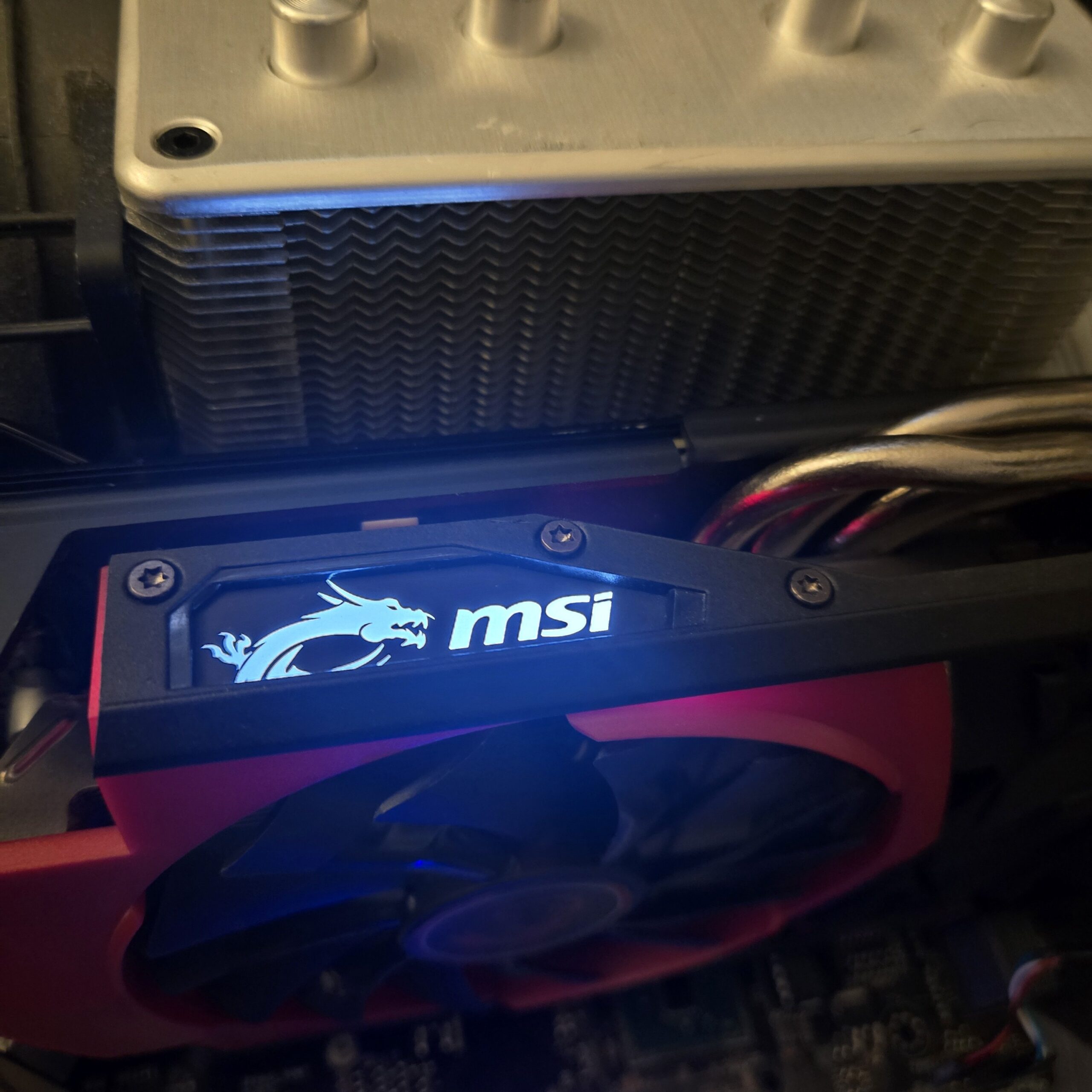MSI R9 380 GAMING 4G 4GB GDDR5 Graphics Card - LED Light - Tested & Working - Image 5